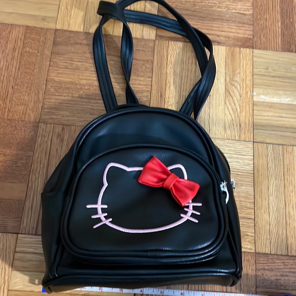 Hello Kitty Backpack pocketbook, EUC